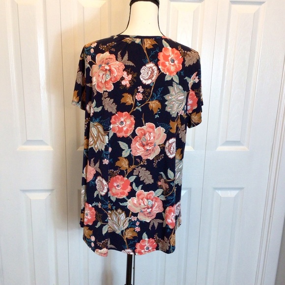 Cato Est 1946 Floral Short Sleeve Stretch Top Size 14/16W - Picture 3 of 6